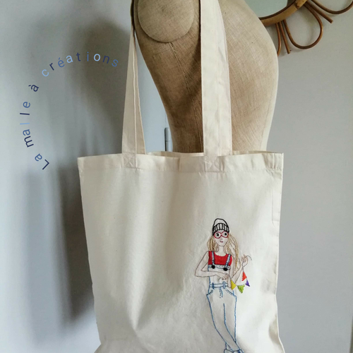 Tote bag broderie artisanale faite main 100% coton