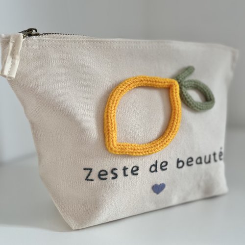 Pochette en coton « zeste » en broderie et tricotin
