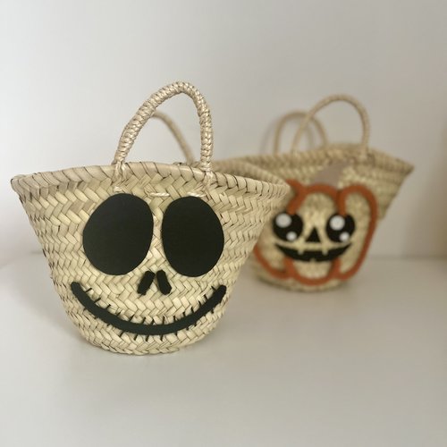 Panier halloween personnalisé en tricotin