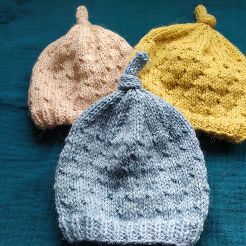 Bonnet pointu en laine pour bébé