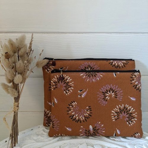 Pochette plate | trousse zippée | pochette main | rangement sac | motif fleuri | marron et lilas | 19*14 cm