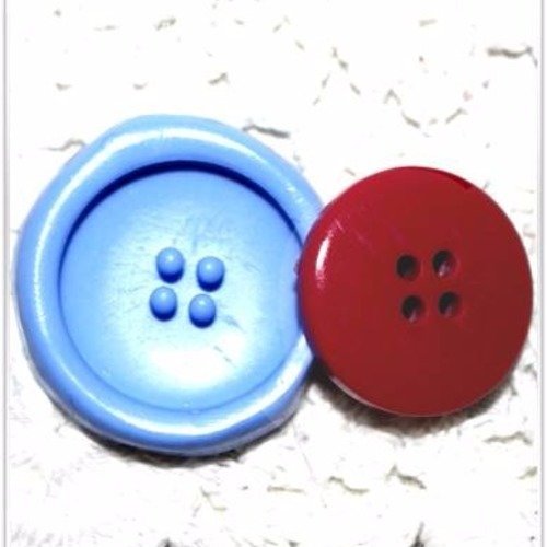 Moule en silicone bouton 4 trous 25 mm