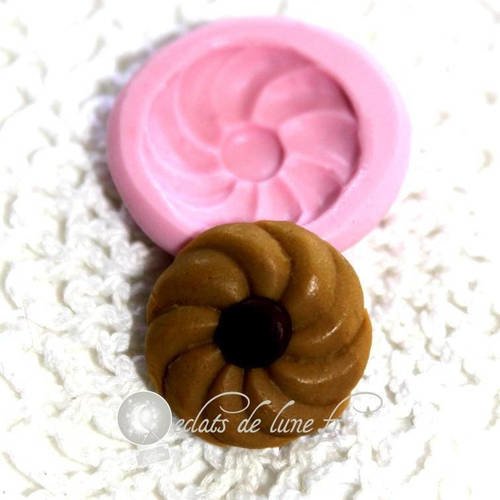 Moule silicone biscuit coeur chocolat 20mm