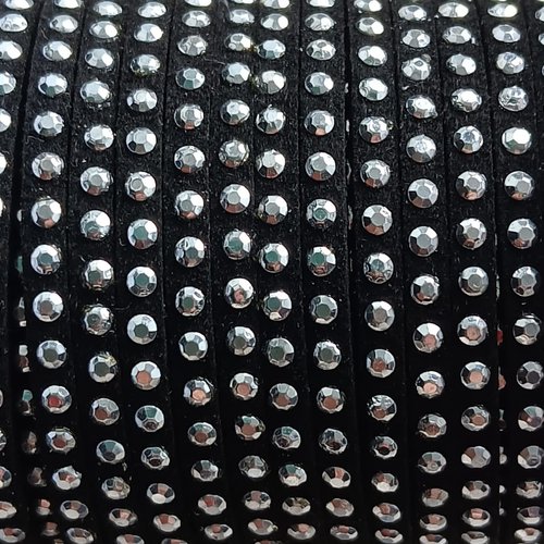 Suédine strass noire 3mm sss-7.