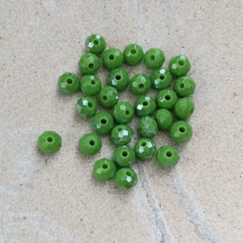 Perles rondelles à facettes vertes 6x4mm x30 pve4-22