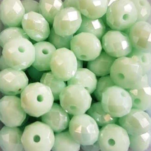 Perles à facettes vert pâle 6x4mm x30 ptu5-4.