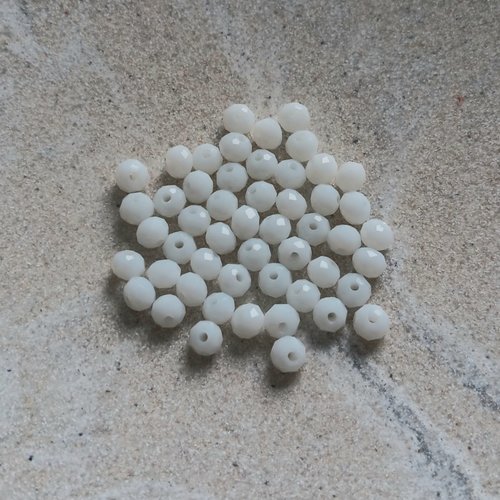 Perles rondelles à facettes blanches 4x3mm x50 pblc4-7