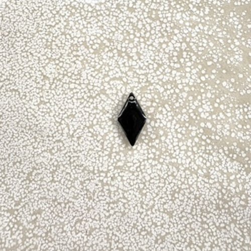 Sequin émaillé losange noir 15x8 mm laiton doré – sequin losange bijoux diy no16-5