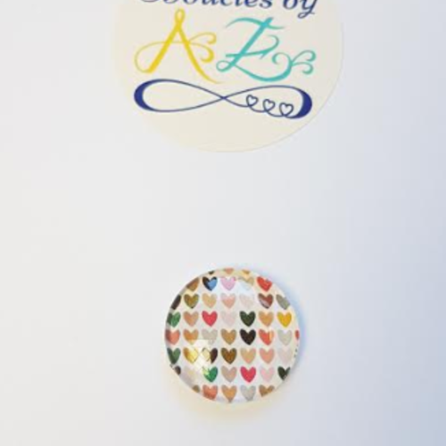 Un cabochon rond, motif coeurs multicolores 25mm caplv1-11