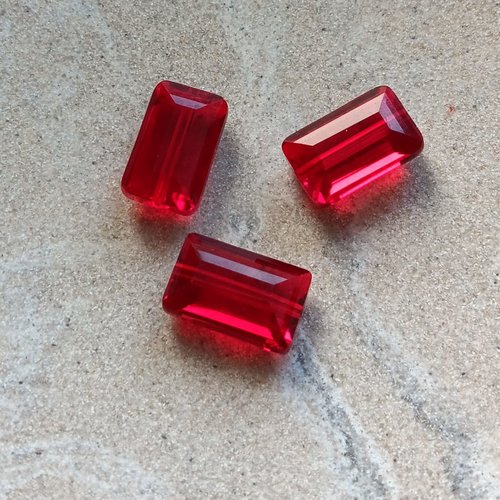 Perle facettée rectangle rouge 10x15mm prou2-6.