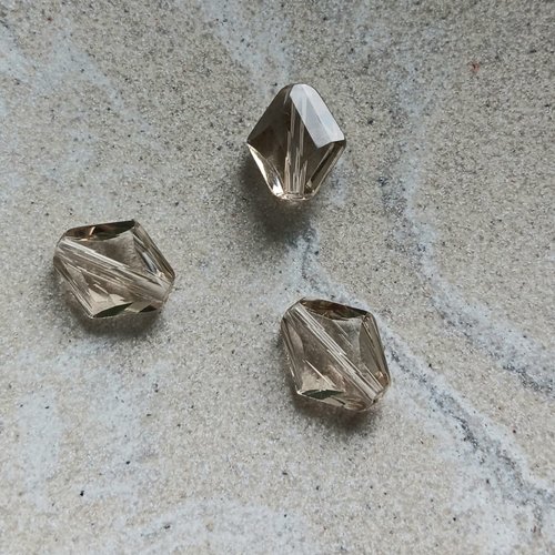 Perle losange facettée transparente 14x12mm pblc2-24*