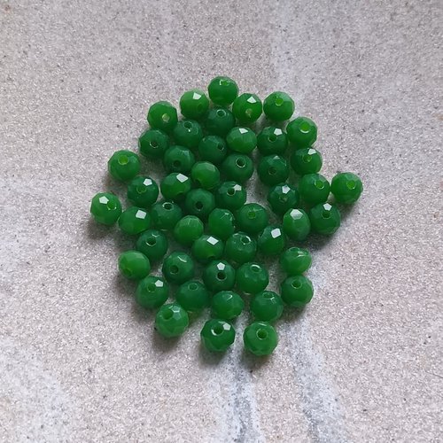 Perles à facettes vertes 4x3mm x50 pve4-9