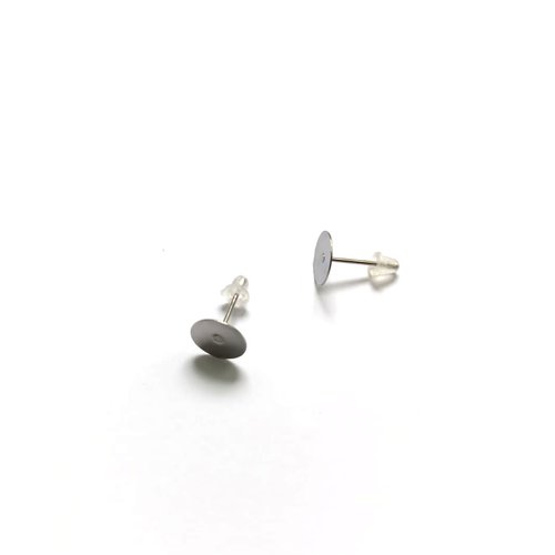 Clous d'oreilles disque en acier inoxydable argenté 8mm x10 sbopu-45