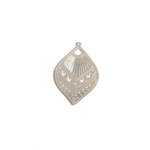 Estampe filigrane goutte argentée 39x26mm ea1-20