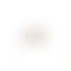 Estampe filigrane fleur blanche en métal 28mm x1 ou x10 geblc-58