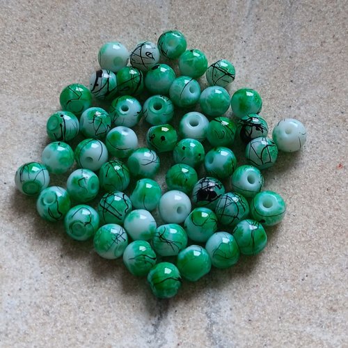 Perles rondes tricolores vert/noir/blanc 6mm pve15-14