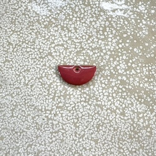 Sequin émaillé demi-lune rose 8x15 mm laiton doré – sequin demi-lune bijoux diy ros24-9