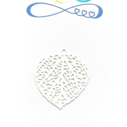 *lot estampe feuille blanche 26x25mm x10 lotblc5-9*