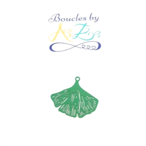 *estampe feuille de ginkgo verte 20x25mm ve21-5.*