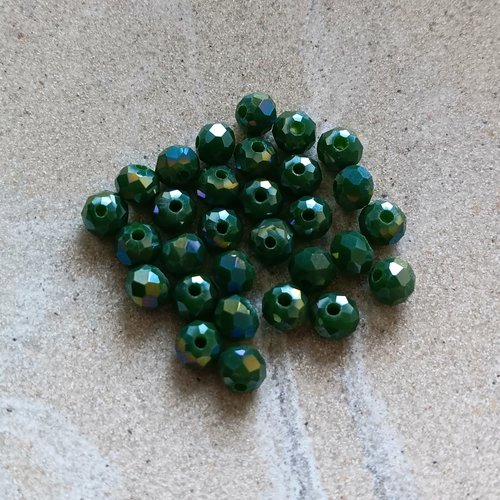 Perles rondelles à facettes vertes 6x5mm x30 pve3-21