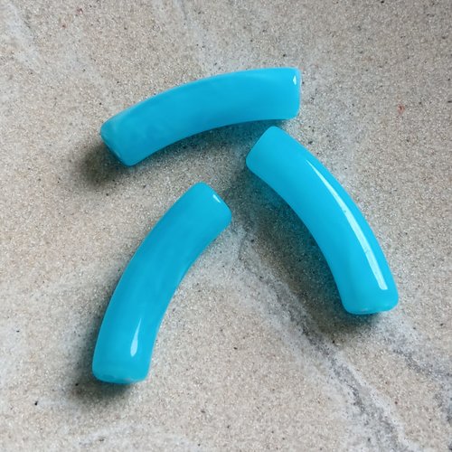 Perle tube incurvé bleu turquoise marbré en acrylique 31x9mm pble4-9