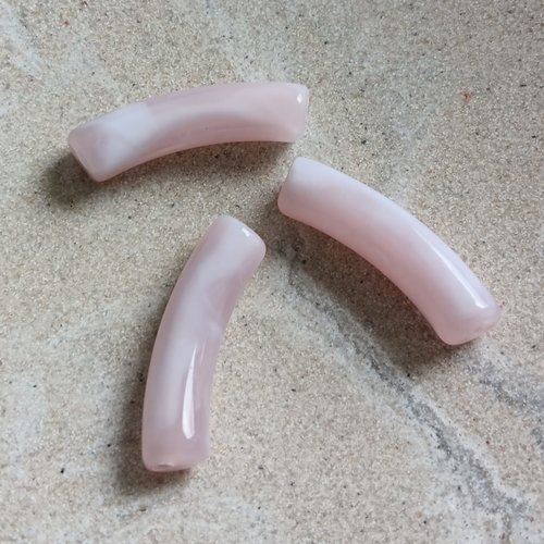 Perle tube incurvé rose marbré en acrylique 31x9mm pros1-3