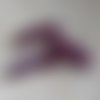 Perle tube incurvé violette marbré en acrylique 31x9mm pvi2-21