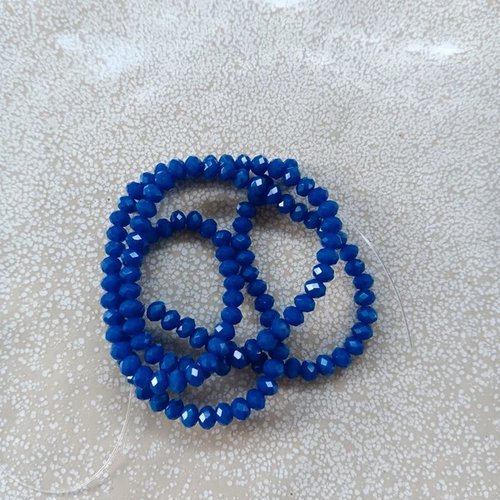 Fil de perles rondelles à facettes bleues en verre 4x3mm x135perles vpble6-12