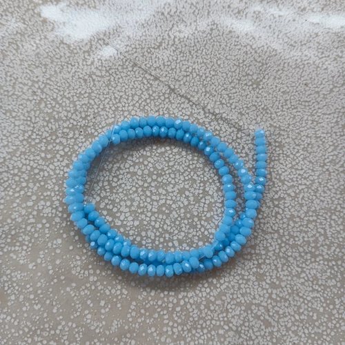 Fil de perles rondelles à facettes bleues en verre 3x2mm x130perles vpble6-8