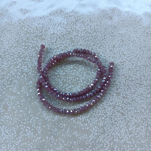 Fil de perles rondelles à facettes violettes en verre 3x2mm x130perles vpvi2-3
