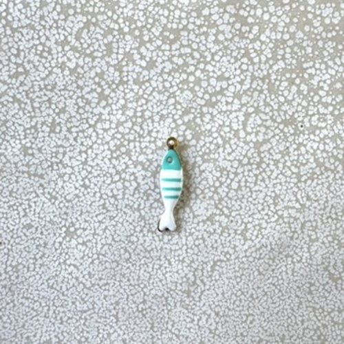 Breloque poisson émaillée vert d'eau en acier inoxydable doré 304 – 18x5 mm tu23-6
