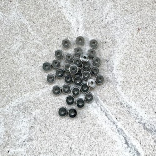 Perles rondelles en acier inoxydable 304 argenté – 4 × 1,2 mm - lot de 10 perles par7-23