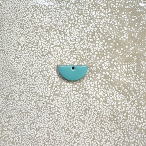 Sequin émaillé demi-lune turquoise 8x15 mm laiton doré – sequin demi-lune bijoux diy tu5-6