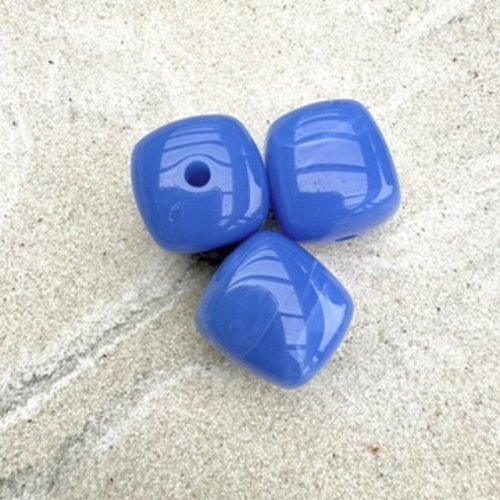 Perle carrée marbrée bleue en acrylique 17 mm – perle moderne pour bijoux diy pble12-12