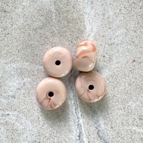 Perle rondelle en acrylique marbrée rose 9x14 mm pros9-20