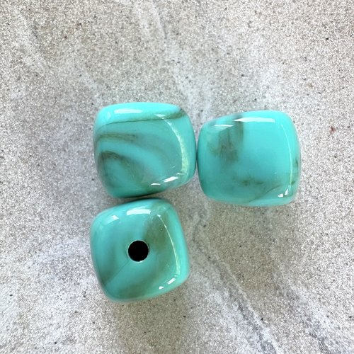 Perle carrée marbrée turquoise en acrylique 17 mm – perle moderne pour bijoux diy ptu8-13