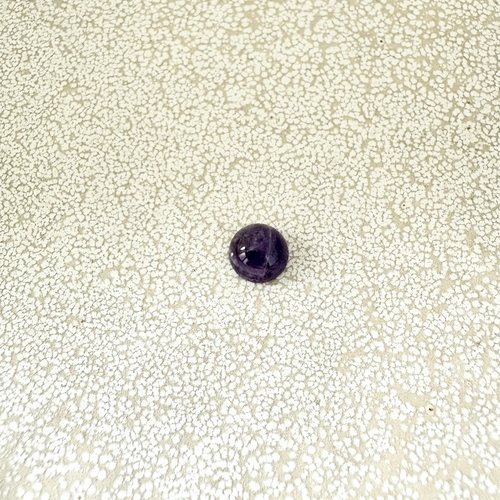 Cabochon rond en améthyste naturelle – 8 mm canat-21
