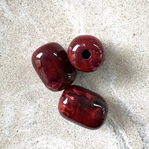 Perle tube en acrylique imitation pierre gemme rouge bordeaux translucide – 20 × 15 mm prou7-7