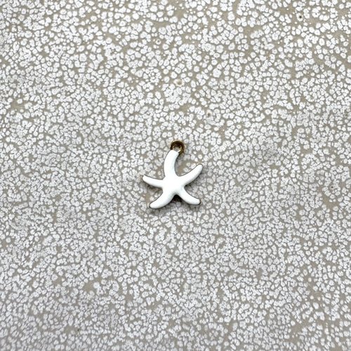 Breloque étoile de mer émaillée blanche en acier inoxydable 304 doré – 10,5 x 10 mm blc25-10