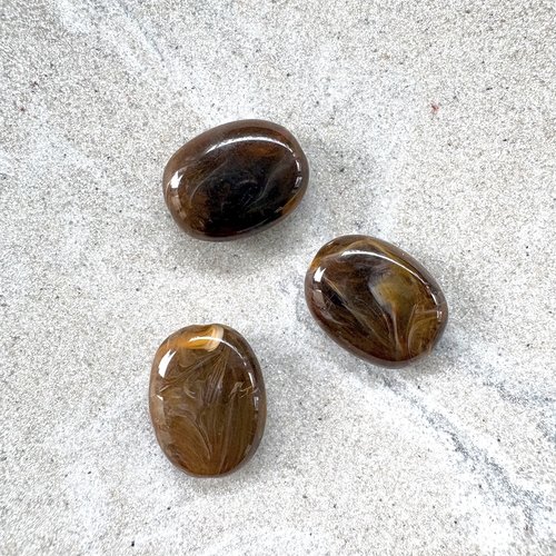 Perle ovale marron marbrée en acrylique 19x15 mm pma4-16