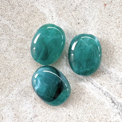 Perle ovale vert canard marbré en acrylique 19x15 mm pve15-24