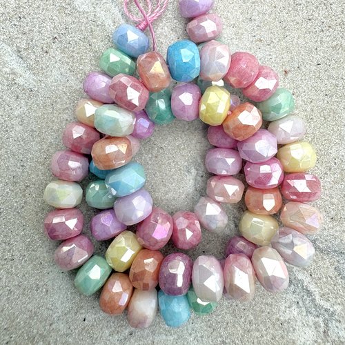 Perles rondelles à facettes multicolores 8x5 mm en verre – fil d'environ 60 perles pmu1-17