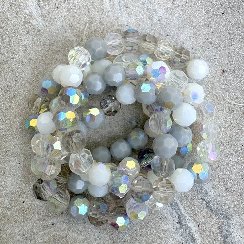 Perles rondes à facettes en verre blanc et cristal 6 mm – fil d'environ 100 perles pblc8-18