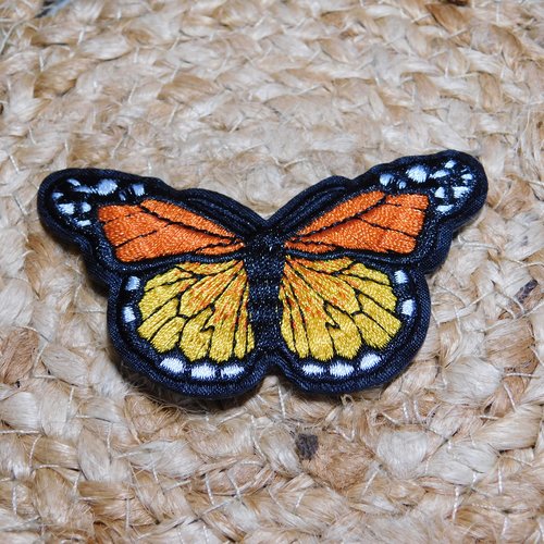 Ecusson motif papillon orange, thermocollant