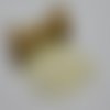 Bouton rond beige marron 4 trous - taille 27 mm -
