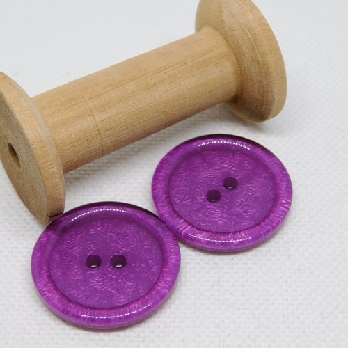Bouton rond violet 2 trous - taille 22 mm -