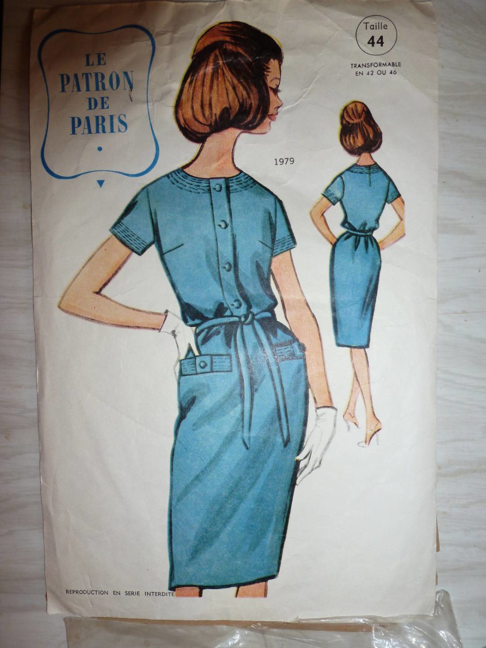 robe droite taille 46