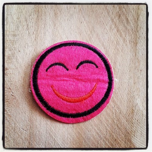 Patch applique tête smile smiley émoticone 47mm customiser personnalisé écusson 