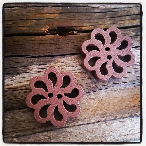 Lot de 2 boutons fantaisie en bois, forme de fleur rosace, couleur marron 