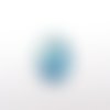 Un cabochon ovale 18x25 mm planète bleue à coller